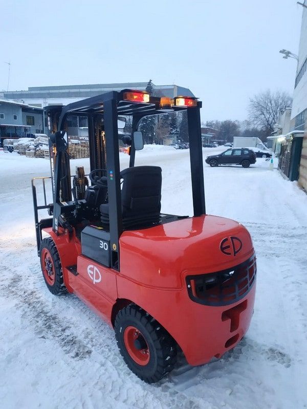 Автопогрузчик дизельный EP CPCD30T3
